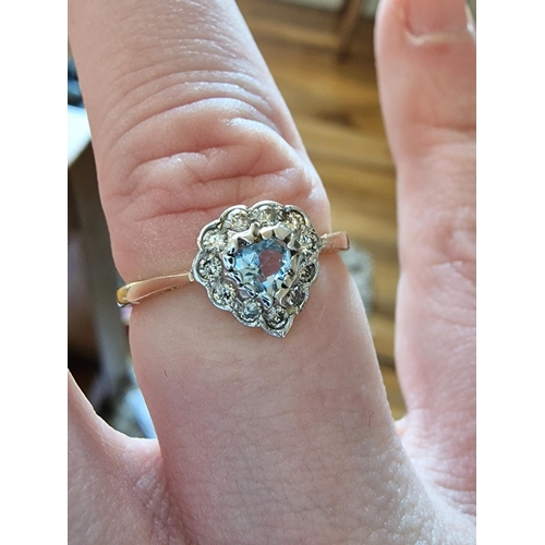 195 - 9ct Gold Diamond & Blue Topaz Heart Shaped Cluster Ring - size N