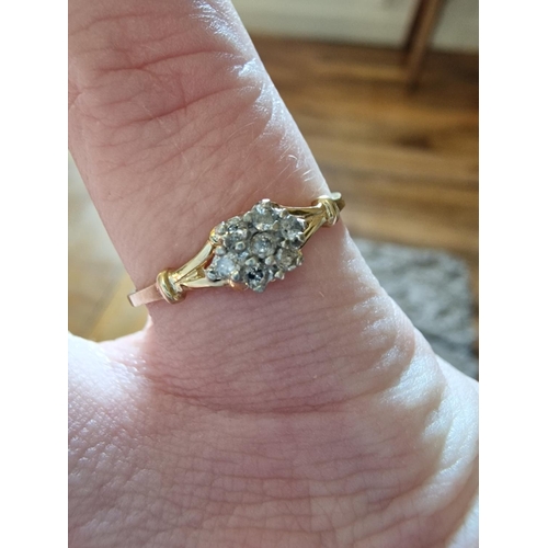 199c - 9ct Gold & Diamond Cluster Dress Ring, size N+0.5