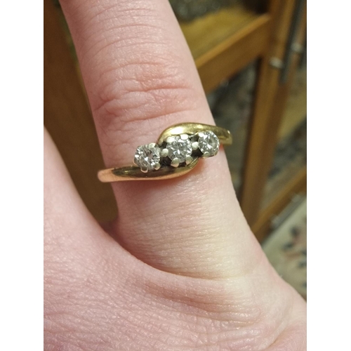 228 - 1930's Triple Diamond 9ct Gold Serpentine Dress Ring, size O