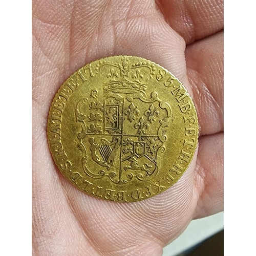 302 - 1777 George III 22ct Gold Guinea Coin - 8.3g