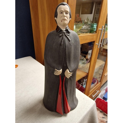 42b - Wade Dracula figurine celebrating 40 years of Hammer with Nexus Ltd Edn