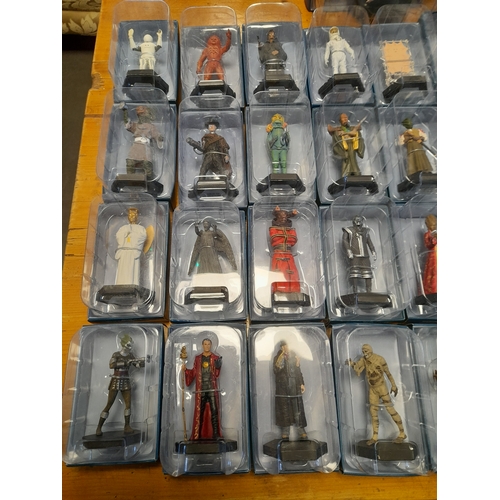 128e - Collection of 33 Eaglemoss 2012 Doctor Who Boxed Figures - Sci-Fi, Collectables