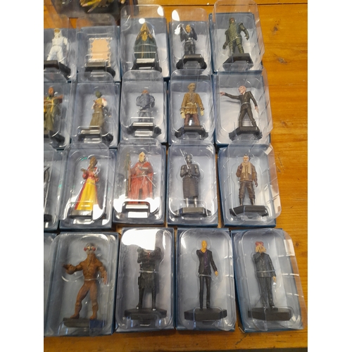 128e - Collection of 33 Eaglemoss 2012 Doctor Who Boxed Figures - Sci-Fi, Collectables