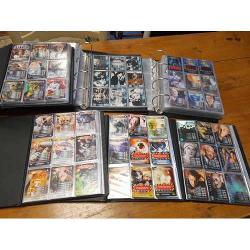 128h - 6 Binders containing Doctor Who Battles in Time and Torchwood Trading Cards - Sci-Fi, Collectables