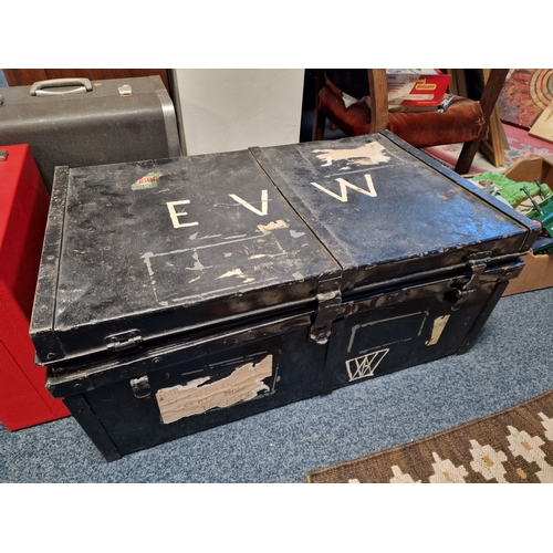 109b - EVW Marked Metallic Train Railway Master Trunk