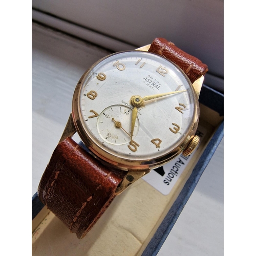 141 - 9ct Gold Smiths Astral Leather-Strapped Vintage Wrist Watch