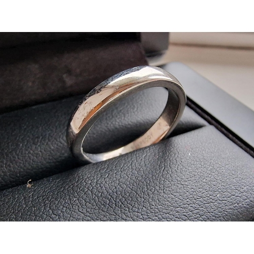 148 - 950 Platinum Wedding Band Ring, size L+0.5, 5.4g