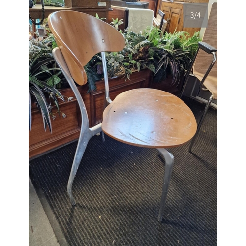 76c - Pair of Vintage Retro Scandinavian Chairs