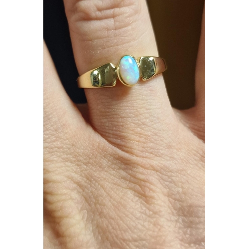 171 - 9ct Gold and Opal Dress Ring, size Q and 2.3g