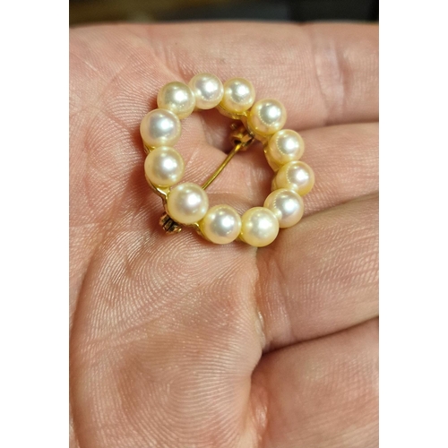 197 - Vintage 9ct Gold & Pearl Brooch + a 9ct Gold & CZ Stone Engagement Ring - total weight 7.2g