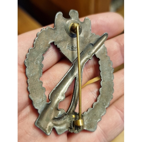 284 - Richard Simm & Sohne Army/Waffen General Infantry Assault Badge - later issue in silvered/grey alloy... 