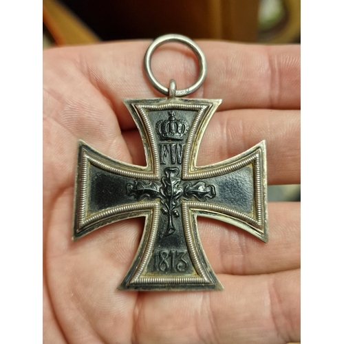 309 - 1914 Carl Dilenius Pforzheim German WWII Iron Cross Medal with Case - marked 'CD800' to ring