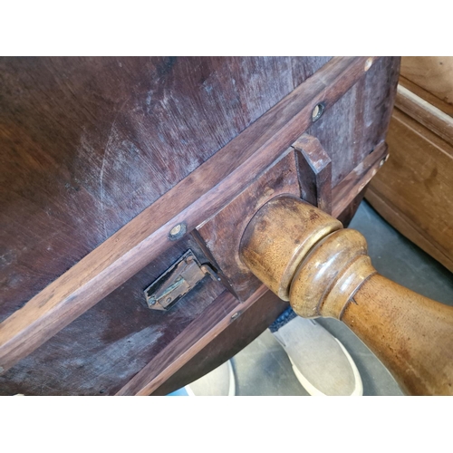 129q - Edwardian Oak Hall Table