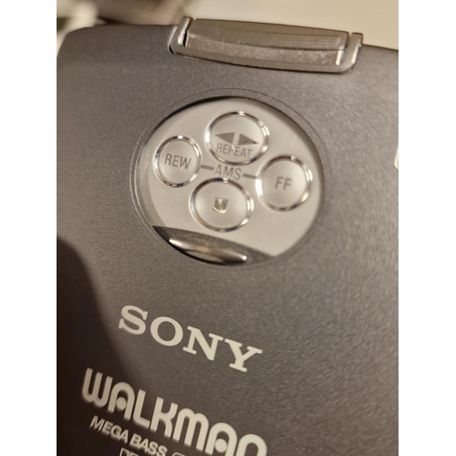 133c - 1980's Sony Walkman WM-EX5