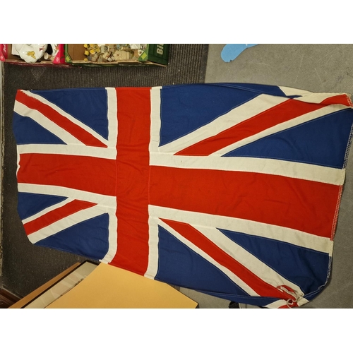 24c - Very Large and Heavyweight Union Jack Flag - 220x110cm