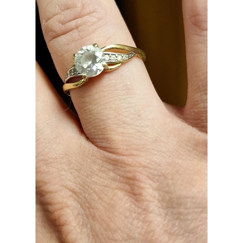 243 - 9ct Gold & White Stone Engagement Ring, size P