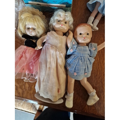 147k - Collection of Vintage Madame Alexander, Vogue and F&B Dolls