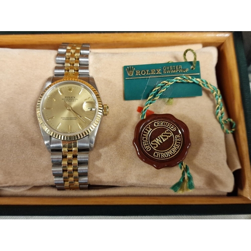 130 - Boxed Rolex Oyster Datejust Wrist Watch in Working Order - w/ all paperwork, service guarantee and r... 