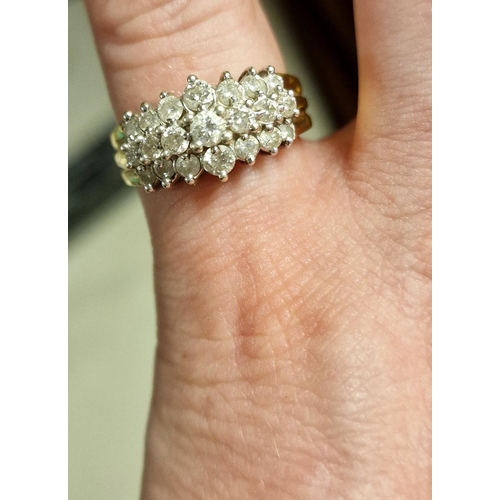 140 - 9ct Gold and Diamond Cluster Ring - size O, 4.5g