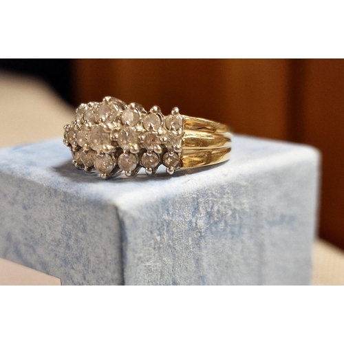 140 - 9ct Gold and Diamond Cluster Ring - size O, 4.5g