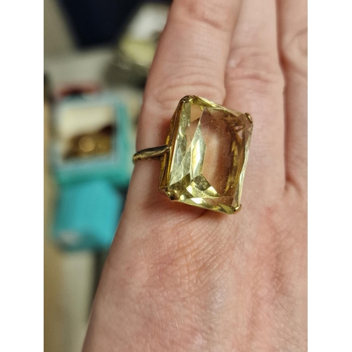 146 - 9ct Gold and Large Square-Cut Citrine Stone Dress Ring - size K+0.5, 6.95g