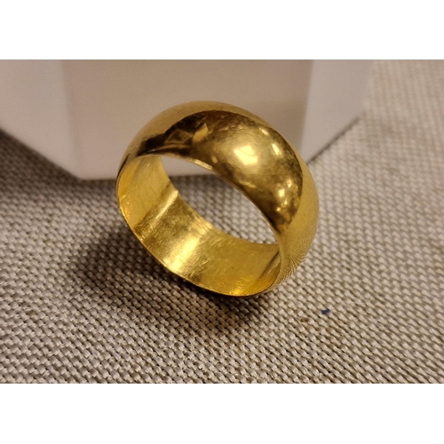 147 - 22ct Gold Wedding Band Ring - size L+0.5, 7.75g