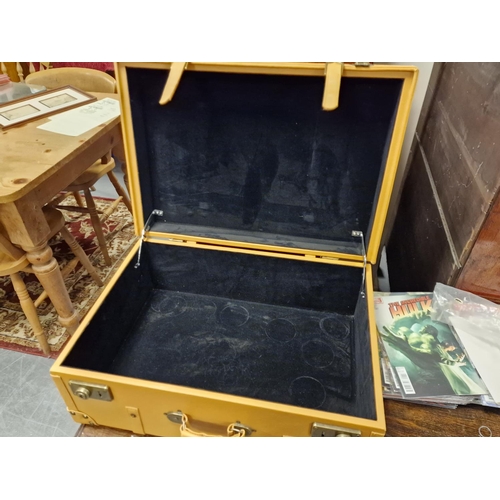 99a - Large Lytton House Leather Suitcase (relatively unused, just a little storage wear to the outer) - 3... 