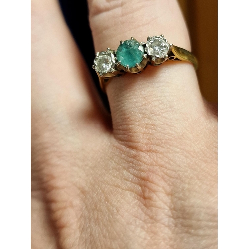 143c - 18ct Gold, Emerald & Diamond Trilogy Ring, 3.7g, size P+0.5