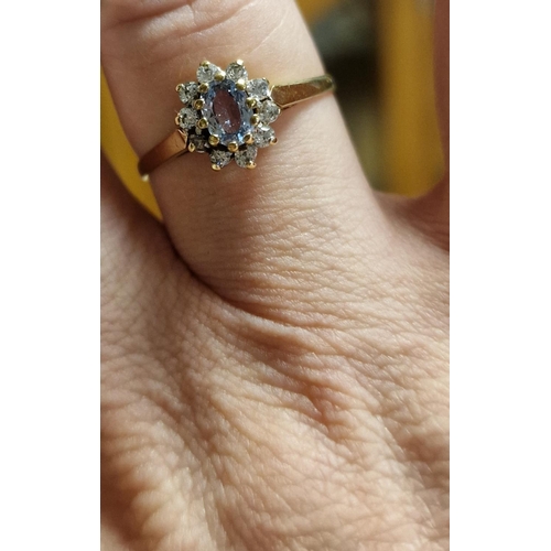 121 - 9ct Gold & Aquamarine Cluster Dress Ring, size P+0.5