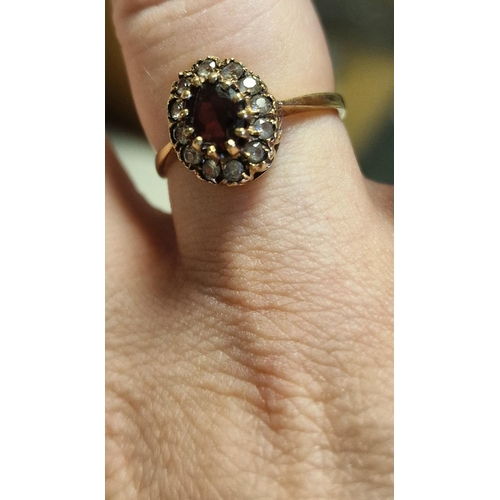 134 - 9ct Gold & Garnet Dress Ring, size P