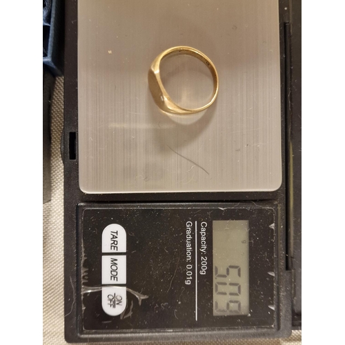 177 - 9ct Gold and Diamond Signet Ring, 5.1g and size R