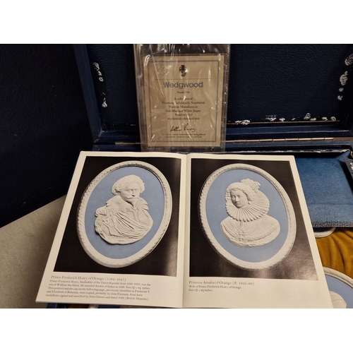 10 - Rare 1973 Wedgwood Limited Editon Three-Drawer Jasperware Portrait Medallions Set (14 pieces) - made... 