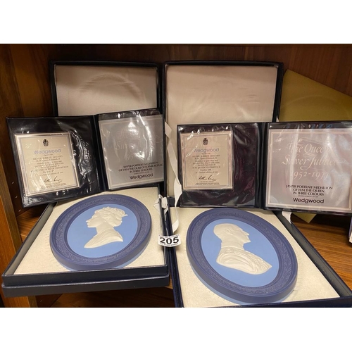 205 - Boxed Duo of Wedgwood Large Oval Medallions Approx 9inch x 7inch Celebrating HM Queen Elizabeth II S... 