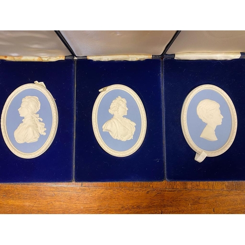 213 - Set of 3 Boxed Wedgwood Portrait Medallions Approx 11 cm x 8.5 cm in Pale Blue & White Jasperware: P... 