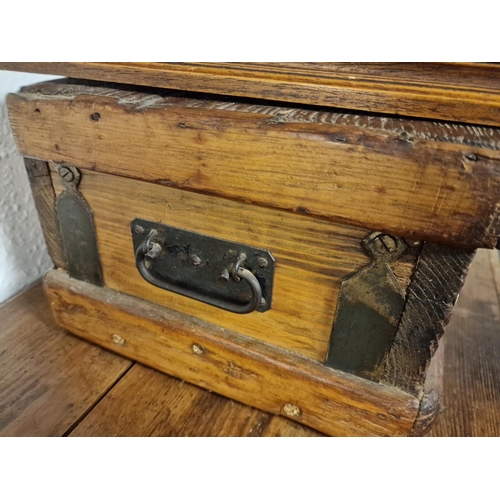 99p - Small Twin Handled Pine Craftsmen's Box