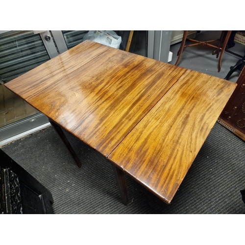 314 - Antique Oak Pembroke Drop Leaf Table