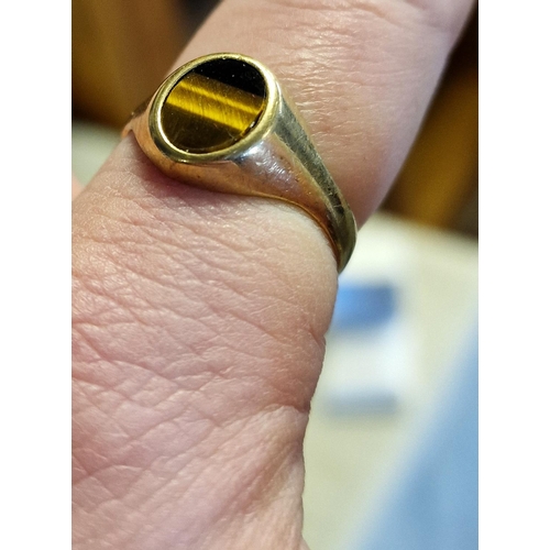 126 - 9ct Gold Tigers Eye Signet Ring, size V & 2.9g