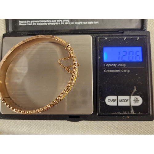 13 - Vintage 9ct Gold Designer Bangle - 12.05g