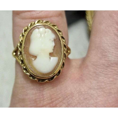 143 - Pair of 9ct Cameo Pieces of Jewellery - combined weight of 17.25g and the ring is a size M