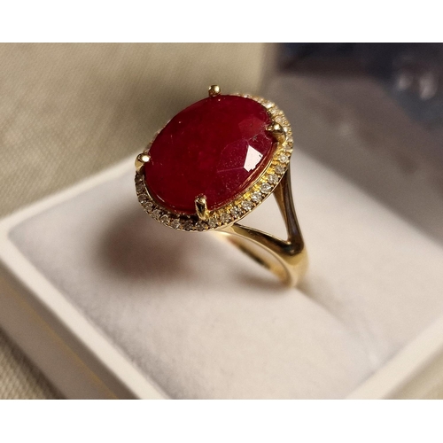 60 - 9ct Gold & Large Ruby Dress Ring - 5.2g & size N