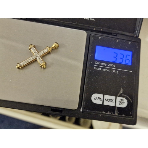 198 - 9ct Gold & Diamond Crucifix Pendant, 3.35g