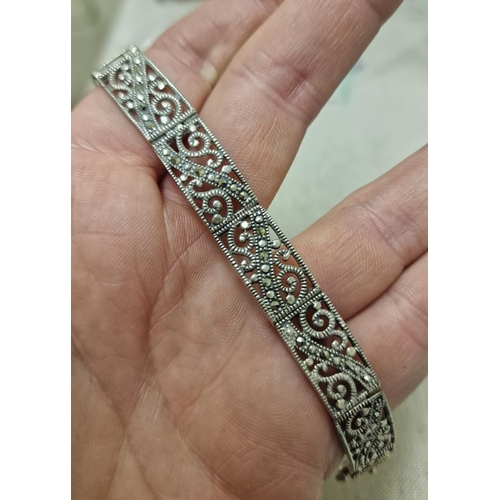 225 - Vintage Sterling Silver & Diamond Bracelet + a Hallmarked Silver Ingot - combined weight 34.15g