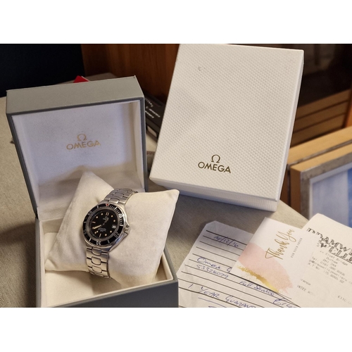 148 - Omega Seamaster Boxed 200m Quartz Midsize Designer Wristwatch Watch - w/paperwork and service detail