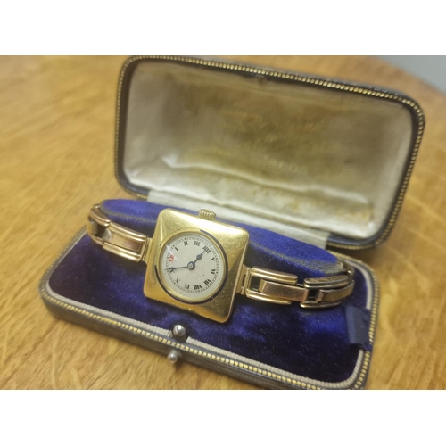 179 - Cased 9ct Gold (unmarked) 1930's Flip Top Cocktail Watch w/plated strap - 27.6g