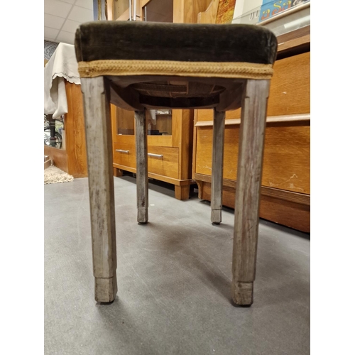 28c - Westminster Abbey 1937 Stool from King George VI's Coronation