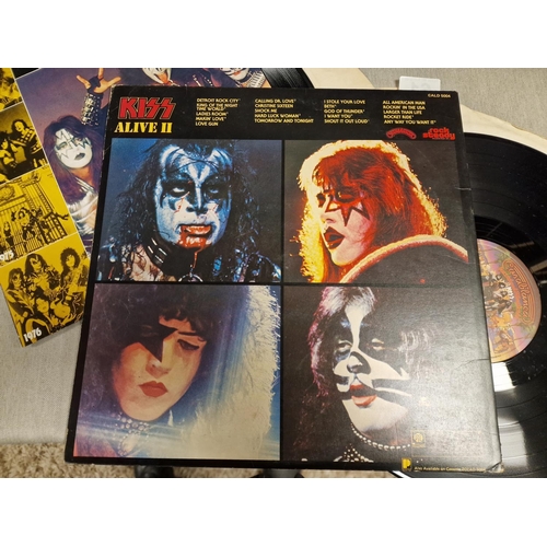 61 - Kiss ALIVE II Gatefold Vinyl LP Record - First Pressing w/insert