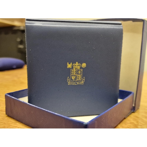 82 - 22ct Gold 1979 Boxed Royal Mint Sovereign Coin