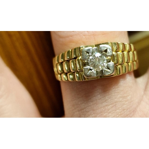 188c - 9ct Gold & Diamond Rolex Dress Ring, size R & 4.45g