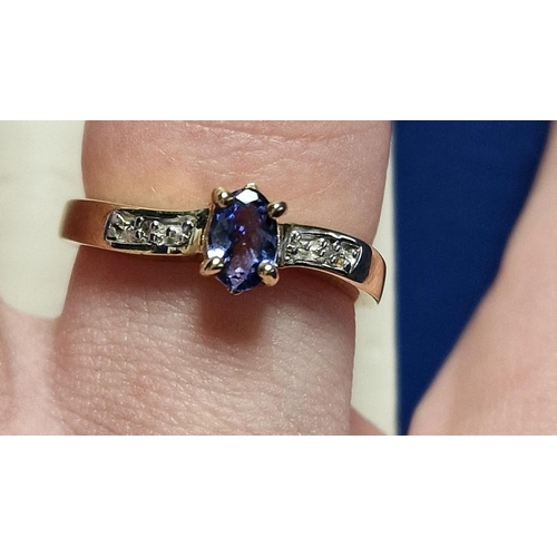 188h - 9ct Gold, Tanzanite & Diamond Dress Ring, 2.55g & size N