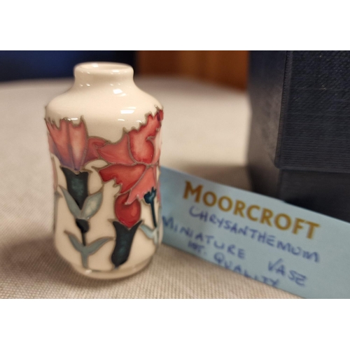 23c - Moorcroft Boxed Chrysanthemum Miniature Limited Edition (114/350) Vase